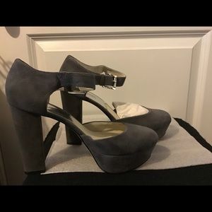 Michael Kors Suede platform heel